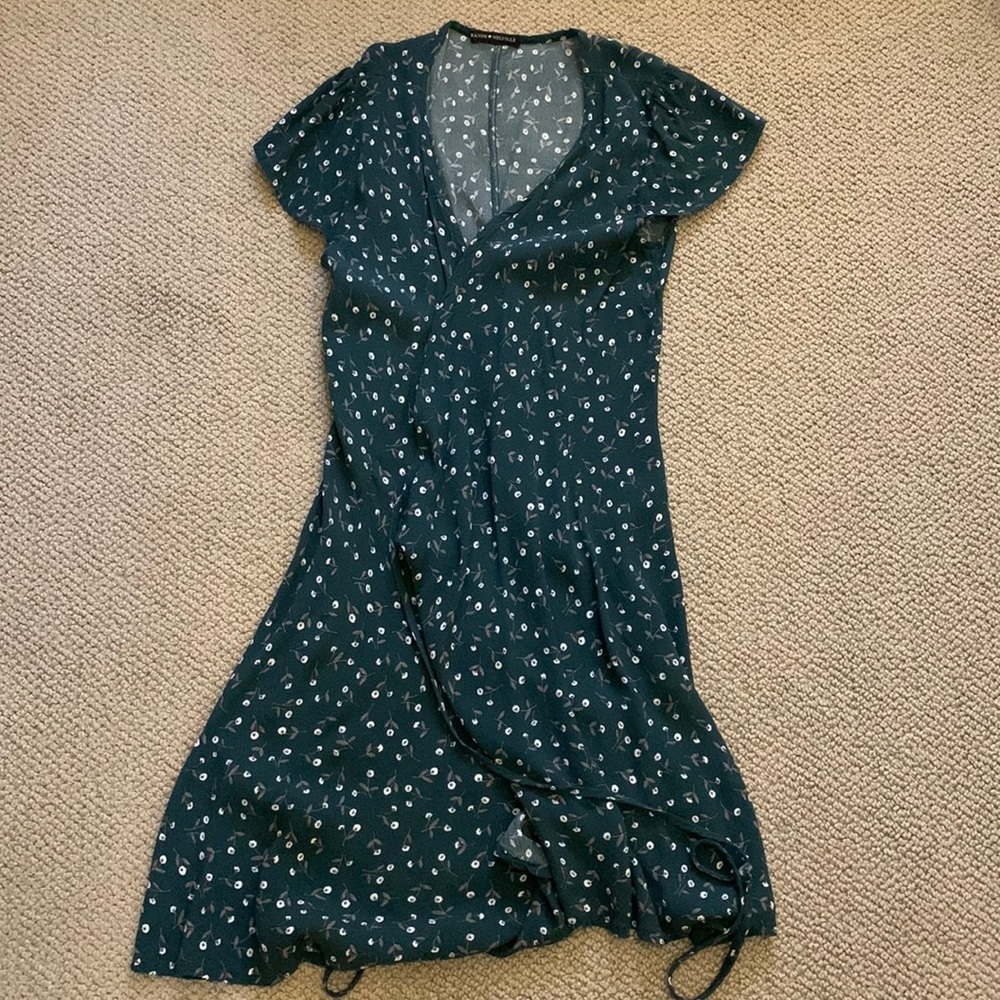 brandy melville green floral wrap dress